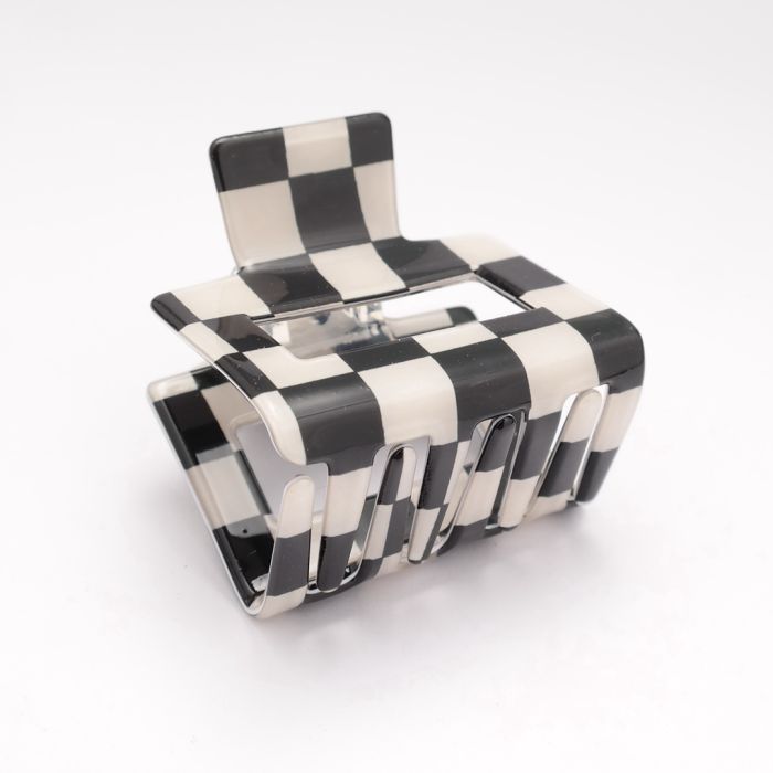 Checkered Claw Clamps