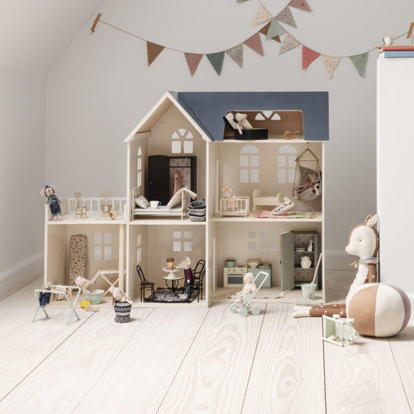 dolls &amp; mice