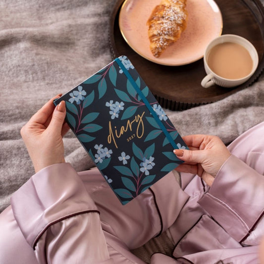 Ditsy Floral Diaries & Calendars