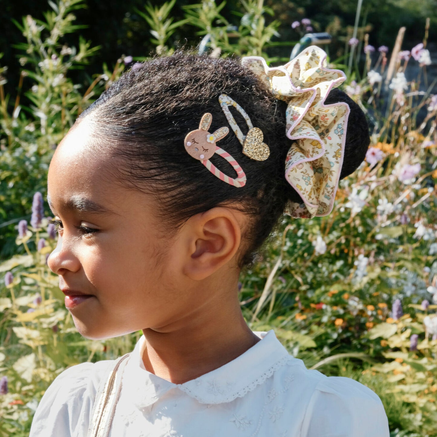 Petal, Daisy & Bee