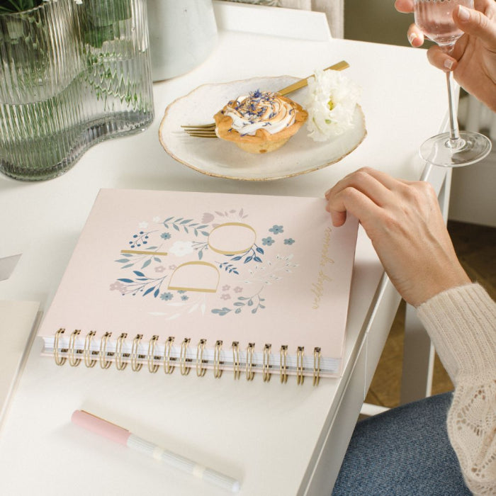 Wedding Journals & Planners