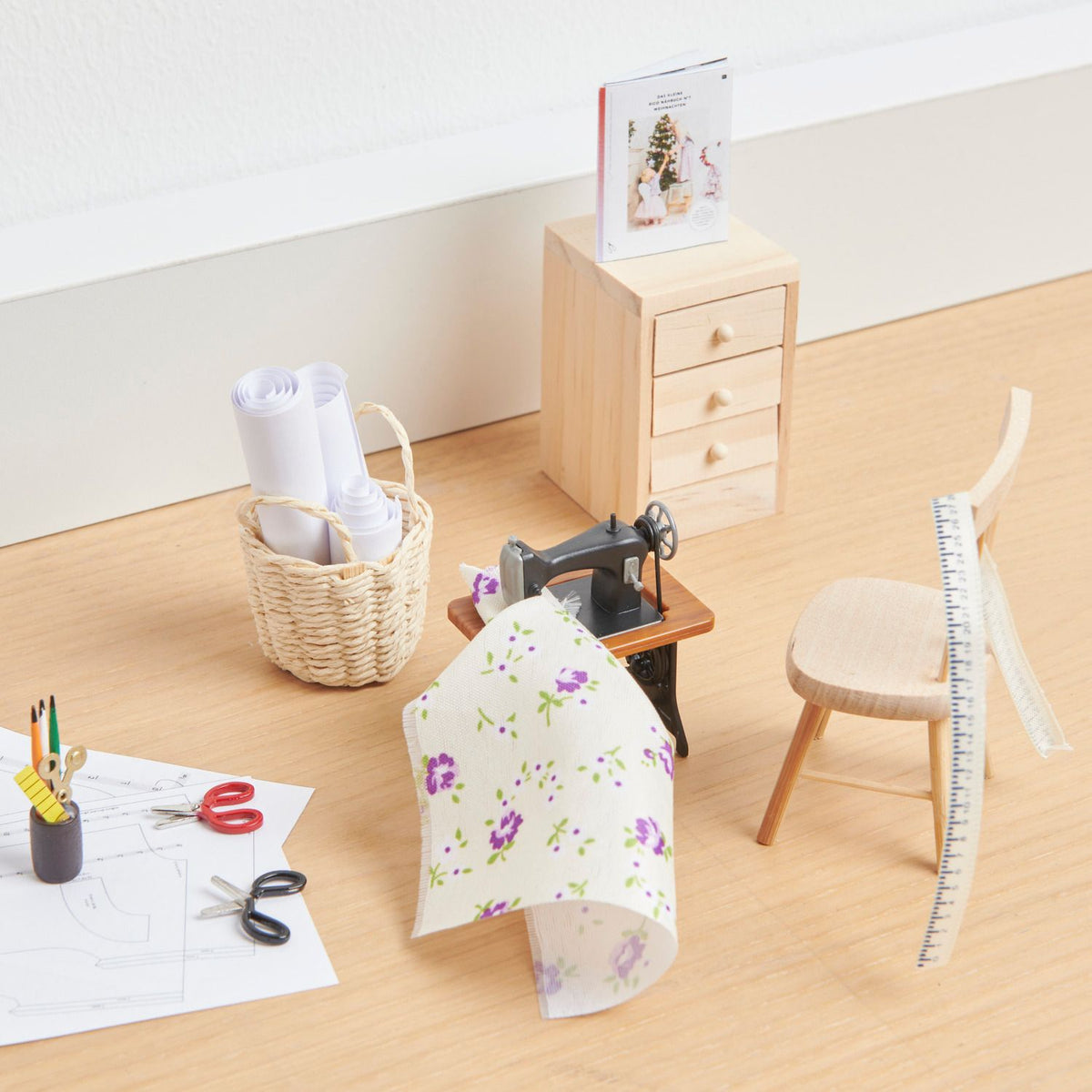 Miniature Accessories